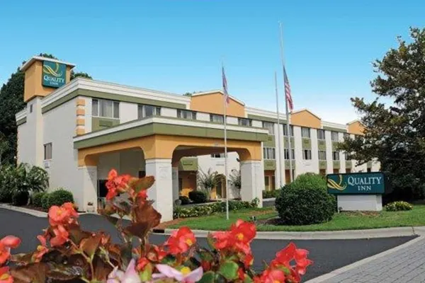 Photo 1 - Quality Inn Huntersville near Lake Norman