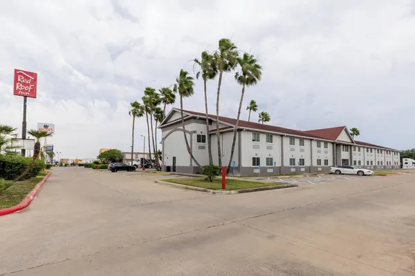 Photo 1 - Red Roof Inn Pharr - McAllen