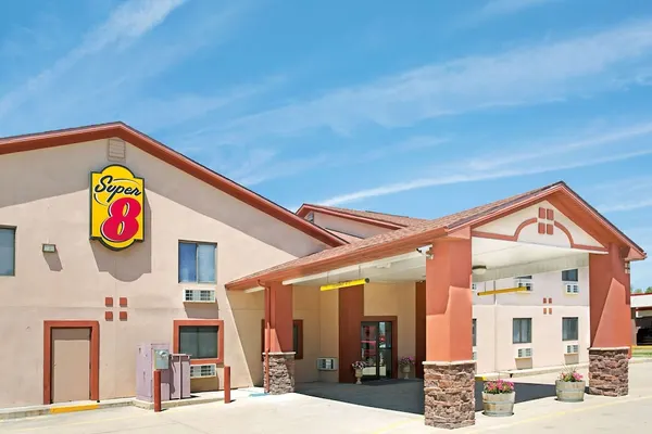 Photo 1 - Super 8 by Wyndham Longmont/Del Camino