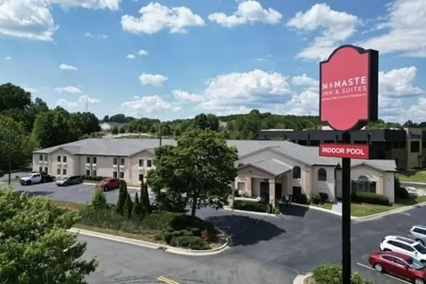 Photo 1 - Namaste Inn & Suites Dawsonville