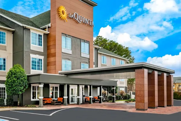 Photo 1 - La Quinta Inn & Suites by Wyndham Cookeville