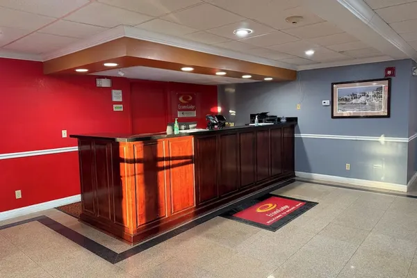 Photo 1 - Econo Lodge Mt. Hope - Beckley
