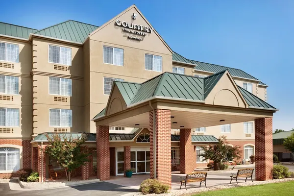 Photo 1 - Country Inn & Suites by Radisson, Lexington, VA