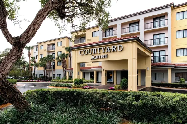 Photo 1 - Courtyard By Marriott Fort Lauderdale Coral Springs