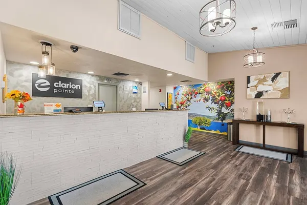 Photo 1 - Clarion Pointe Wenatchee