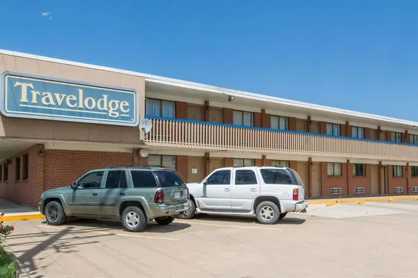 Photo 1 - Travelodge by Wyndham Great Bend