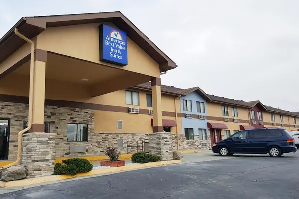 Photo 1 - Americas Best Value Inn & Suites Harrisonville