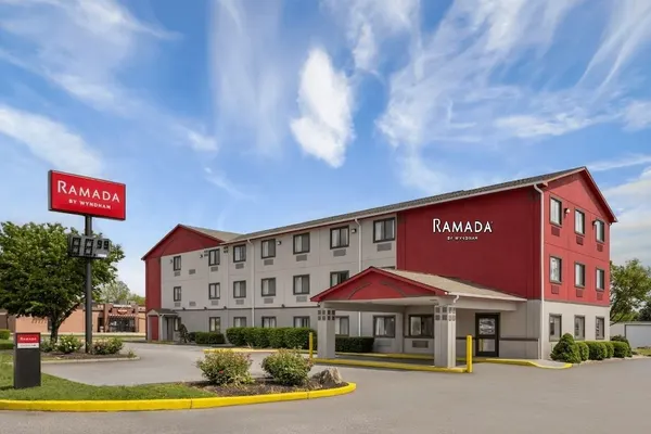 Photo 1 - Ramada by Wyndham York Harrisburg Hershey