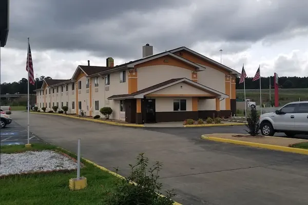 Photo 1 - Super 8 by Wyndham Franklin