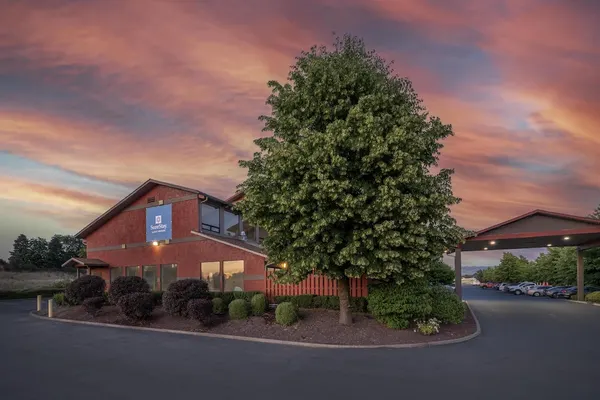 Photo 1 - SureStay by Best Western Walla Walla