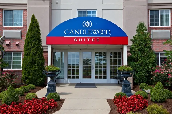 Photo 1 - Candlewood Suites Louisville Airport by IHG