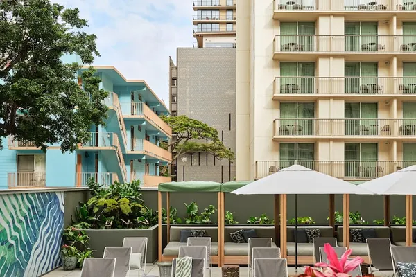Photo 1 - Romer House Waikiki