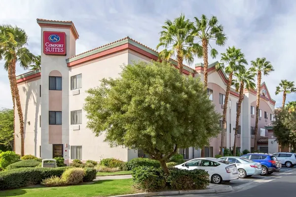 Photo 1 - Comfort Suites Palm Desert I-10