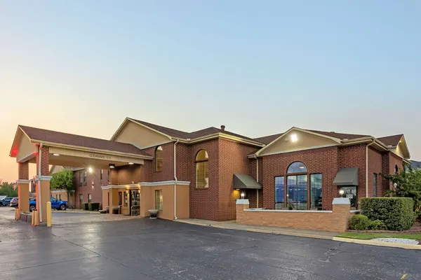 Photo 1 - Best Western Plus Lonoke Hotel