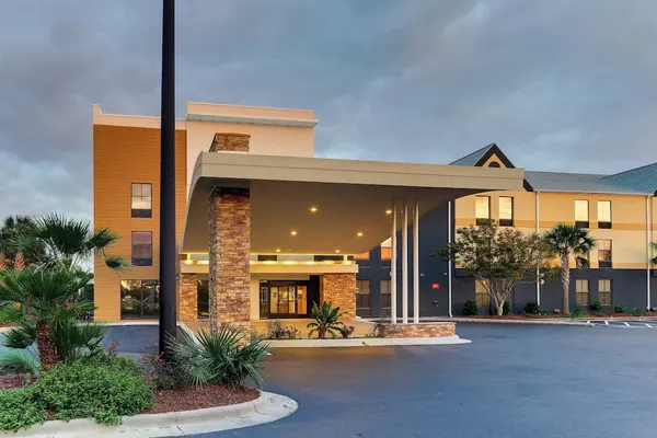 Photo 1 - Fairfield Inn & Suites by Marriott Southport