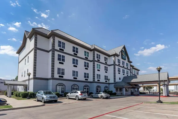 Photo 1 - Quality Inn & Suites I-35 E / Walnut Hill