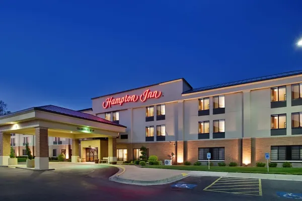 Photo 1 - Hampton Inn Kansas City-Lee's Summit