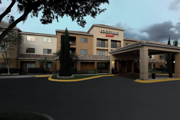 Photo 1 - Courtyard by Marriott Orlando Lake Mary/North