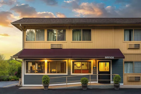 Photo 1 - Days Inn by Wyndham Wurtsboro