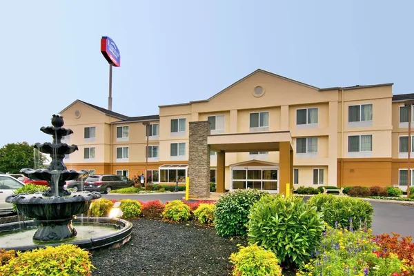 Photo 1 - Fairfield Inn by Marriott Clarksville