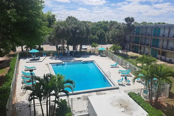 Photo 1 - Altamonte Springs Hotel and Suites