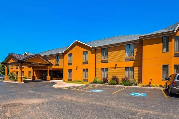 Photo 1 - Best Western Dunkirk & Fredonia Inn