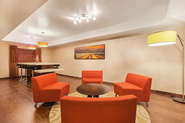 Photo 1 - Holiday Inn Express Hotel & Suites San Jose-Morgan Hill, an IHG Hotel