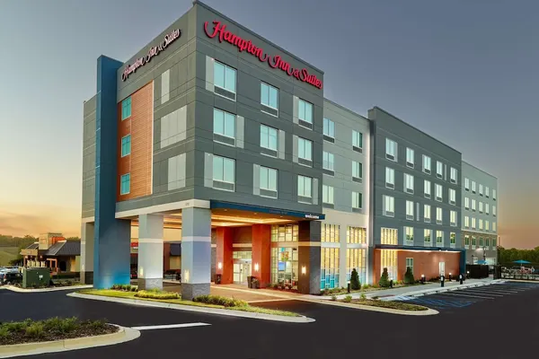 Photo 1 - Hampton Inn & Suites Fultondale Birmingham I 65, AL