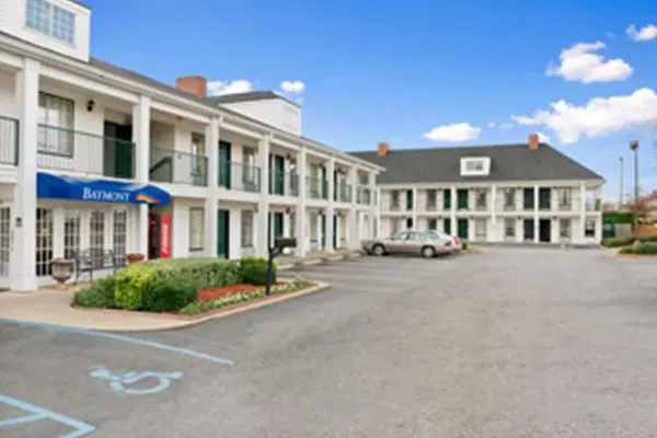 Photo 1 - Baymont by Wyndham Roanoke Rapids