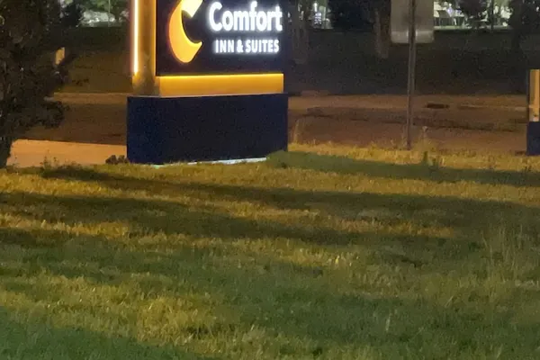 Photo 1 - Comfort Inn & Suites Airport