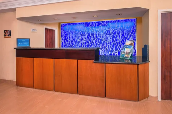 Photo 1 - Fairfield Inn & Suites Dulles Airport Chantilly