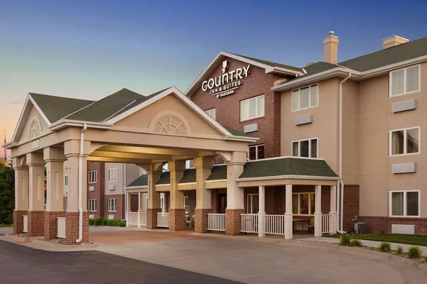 Photo 1 - Country Inn & Suites by Radisson, Lincoln North Hotel and Conference Center, NE