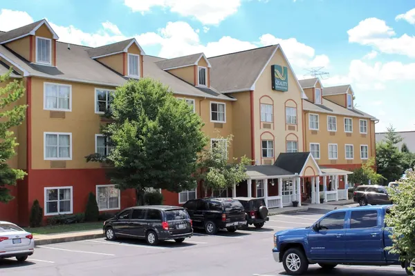 Photo 1 - Quality Inn & Suites Cincinnati Sharonville