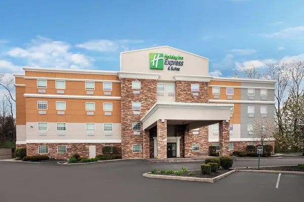 Photo 1 - Holiday Inn Express & Suites - North Carmel / Westfield, an IHG Hotel