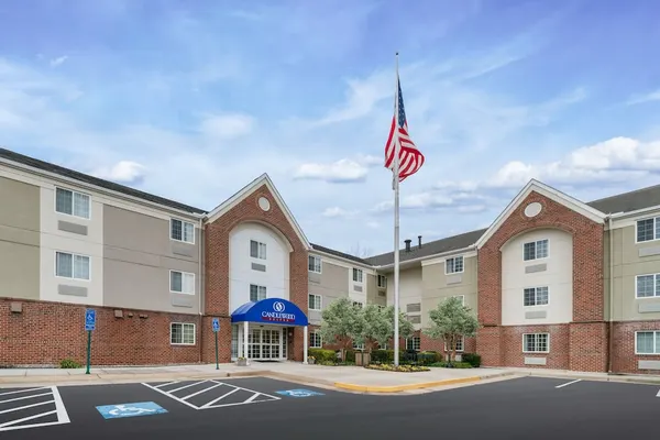 Photo 1 - Candlewood Suites Washington-Fairfax, an IHG Hotel