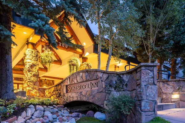 Photo 1 - Stonebridge Inn