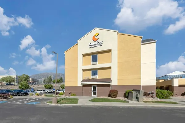 Photo 1 - Comfort Inn & Suites Orem - Provo