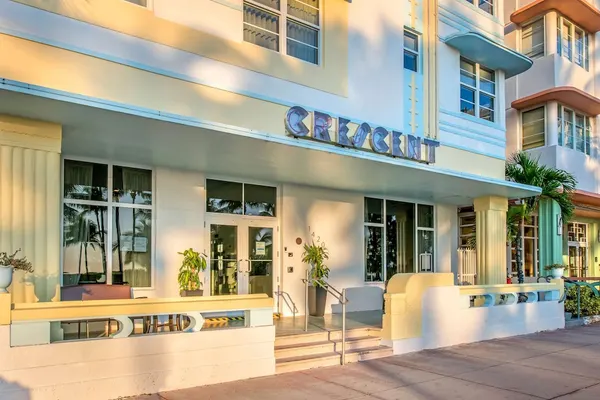 Photo 1 - Hilton Vacation Club Crescent on South Beach Miami