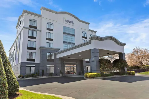 Photo 1 - Spark by Hilton Greensboro