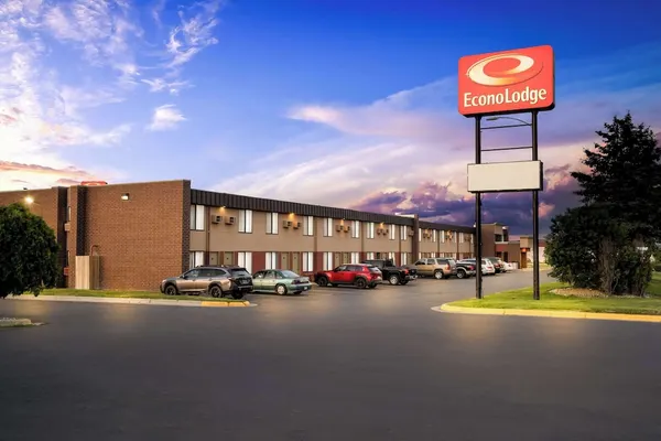 Photo 1 - Econo Lodge Billings