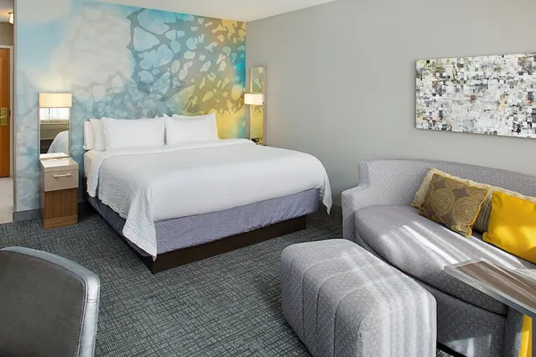 Photo 1 - Courtyard by Marriott Sacramento Midtown