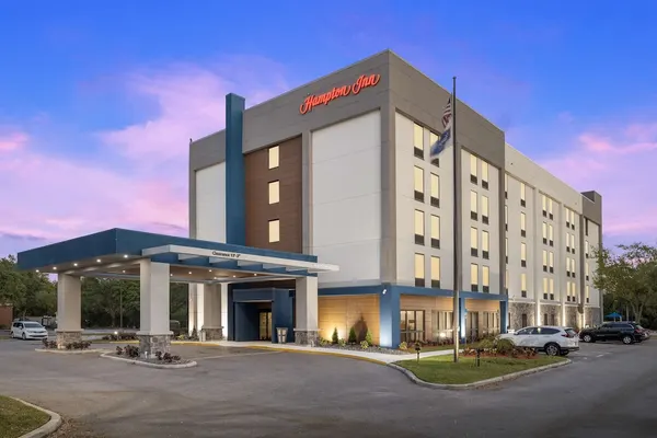 Photo 1 - Hampton Inn Tampa-Veterans Expwy (Airport North)