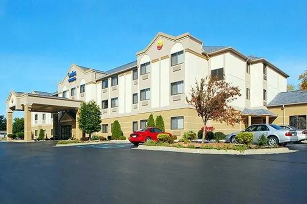 Photo 1 - Comfort Inn & Suites Jackson