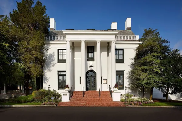 Photo 1 - Tarrytown House Estate on the Hudson