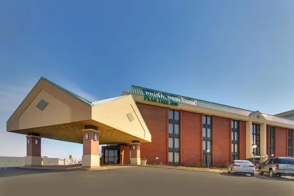 Photo 1 - Pear Tree Inn St. Louis Arnold