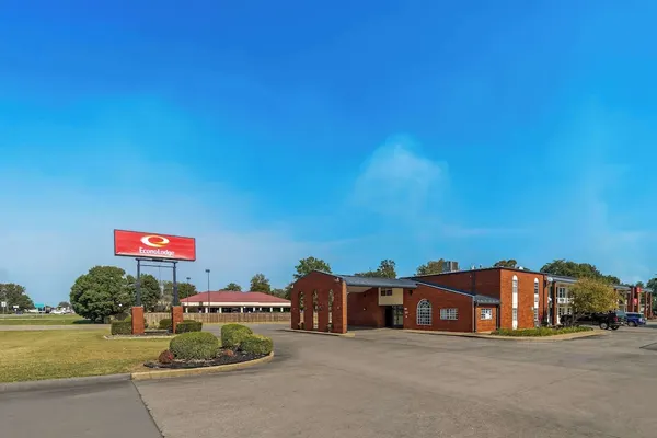 Photo 1 - Econo Lodge