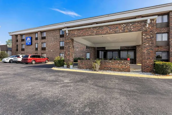 Photo 1 - Americas Best Value Inn McMinnville