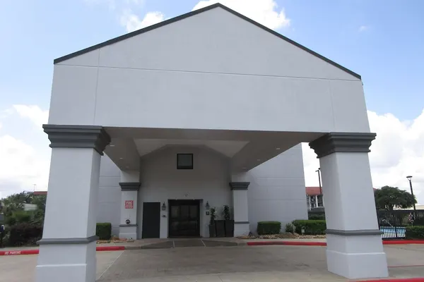 Photo 1 - Best Western Cy-Fair