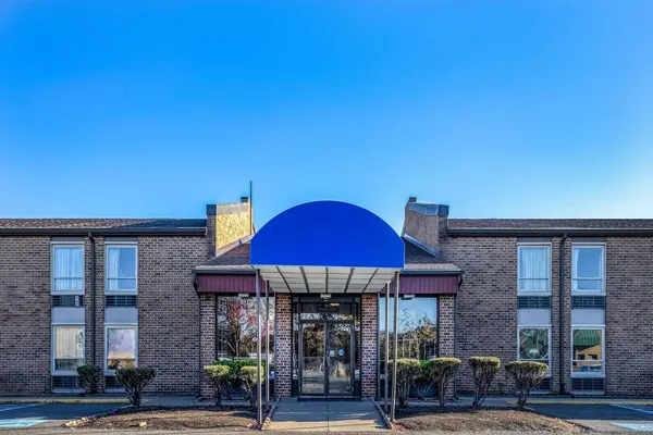 Photo 1 - Days Inn by Wyndham Manassas Battlefield