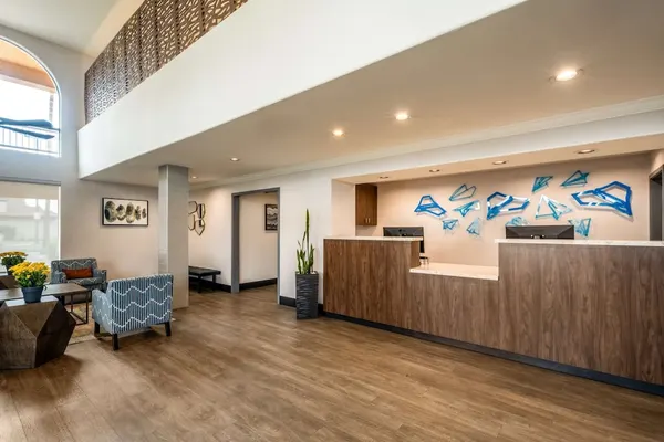 Photo 1 - Best Western Inn & Suites Lemoore